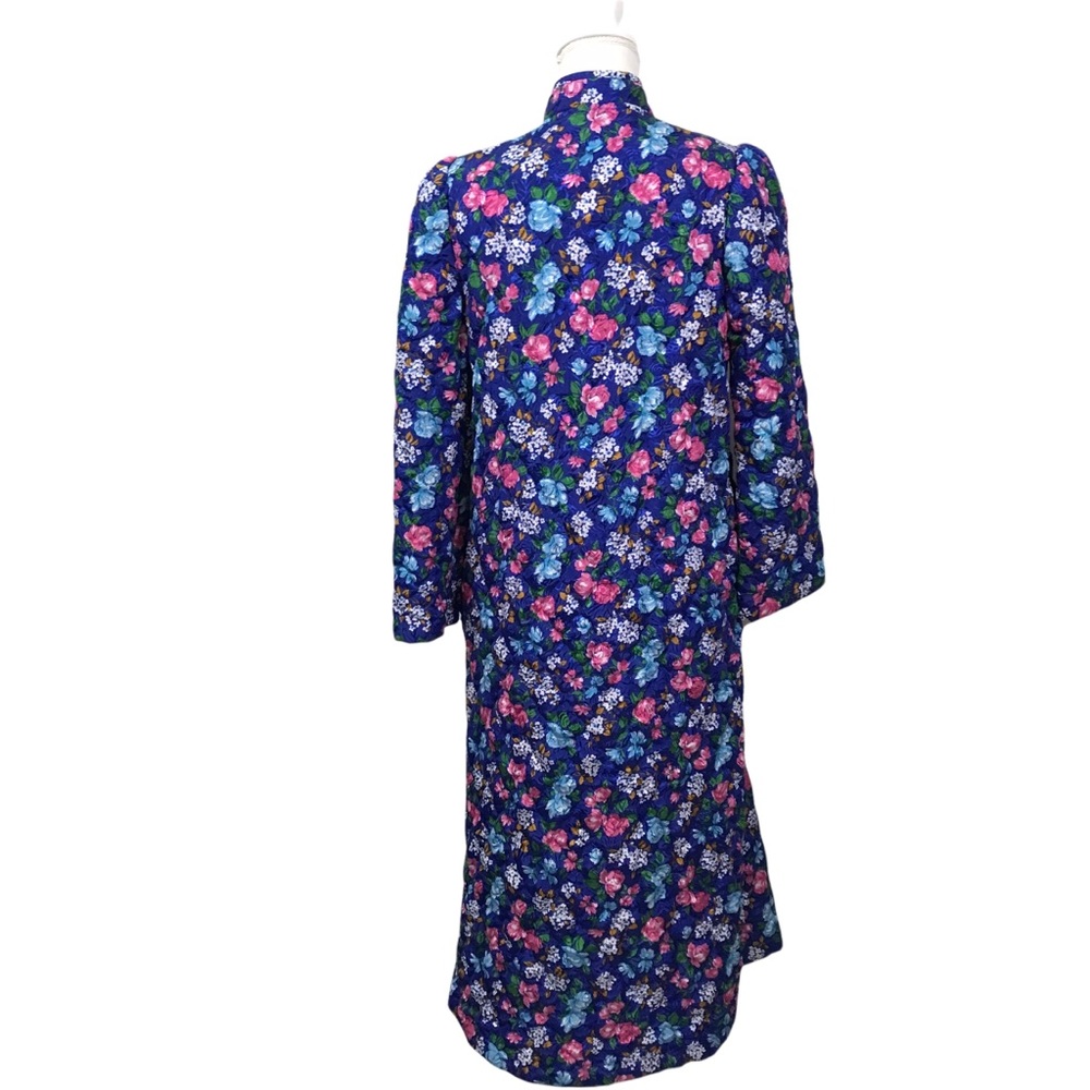 Miss Elaine S Blue Floral Long Quilted Robe Lounge Housecoat Pockets Button Up - Picture 2 of 10